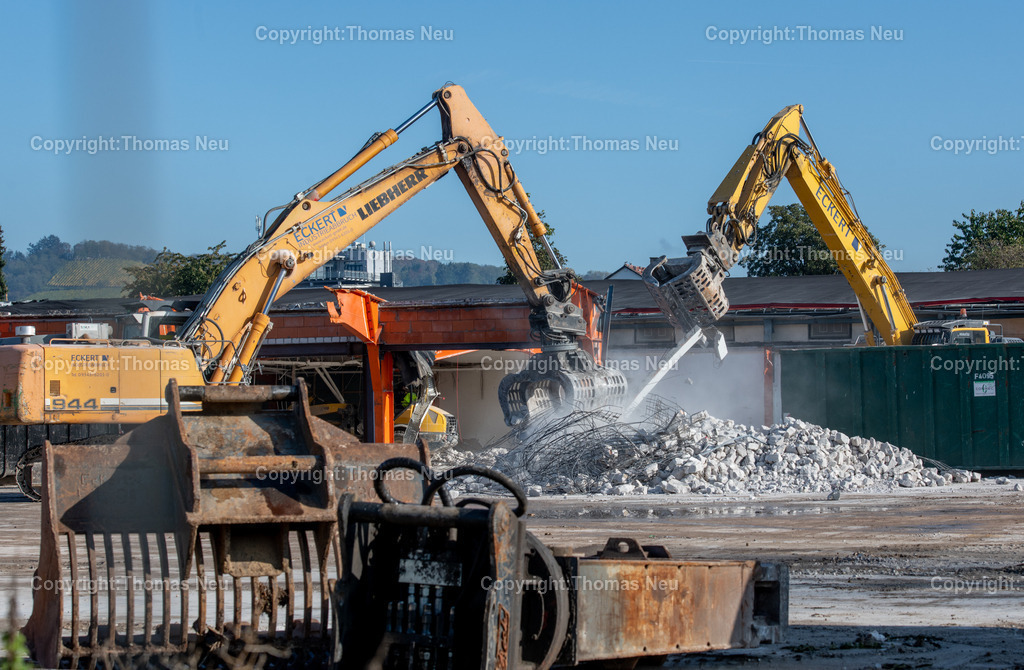 DSC_4038 | Bensheim, Wormser Straße/MOselstraße, EKZ Abriss, Bagger, ,, Bild: Thomas Neu