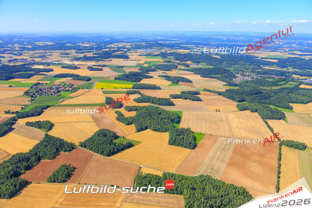Die Luftaufnahme Welschenkahl - Kasendorf wurde vom UL-Flugzeug (keine Drohne) aus fotografiert.Hohe Druck- Auflösung-die Geschenkidee!