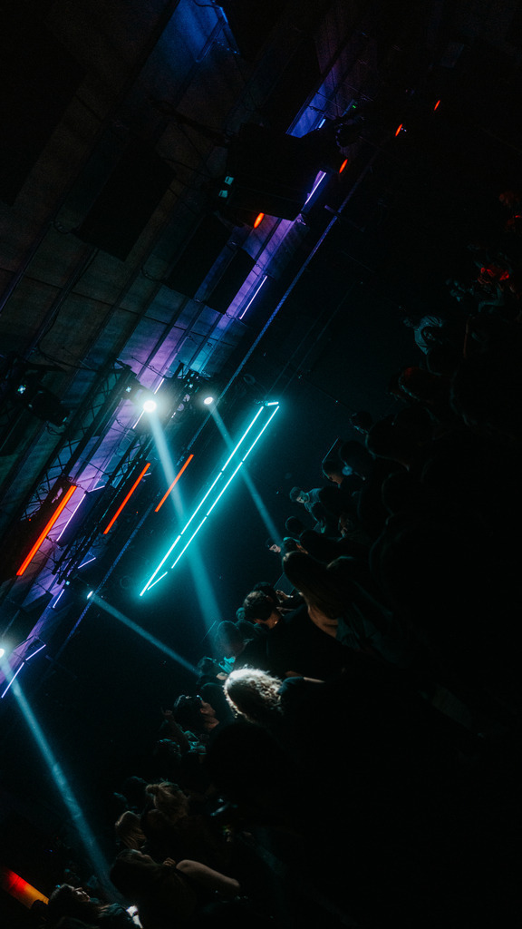 DO01030081 | thismomentpictures - Realisiert mit Pictrs.com