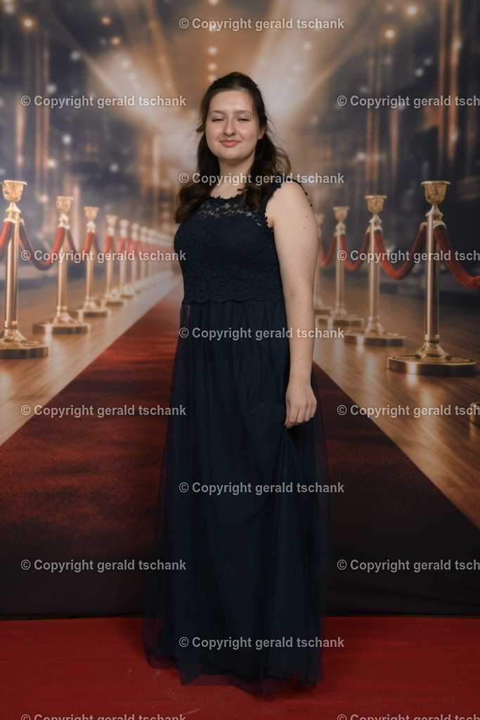 MT1_4213 | Wählen Sie hier bitte Ihr bestes Foto aus, mit diesem Bild wird Ihr Set produziert. Sollten Sie kein Bild wählen oder mehrere suchen wir das Beste aus!