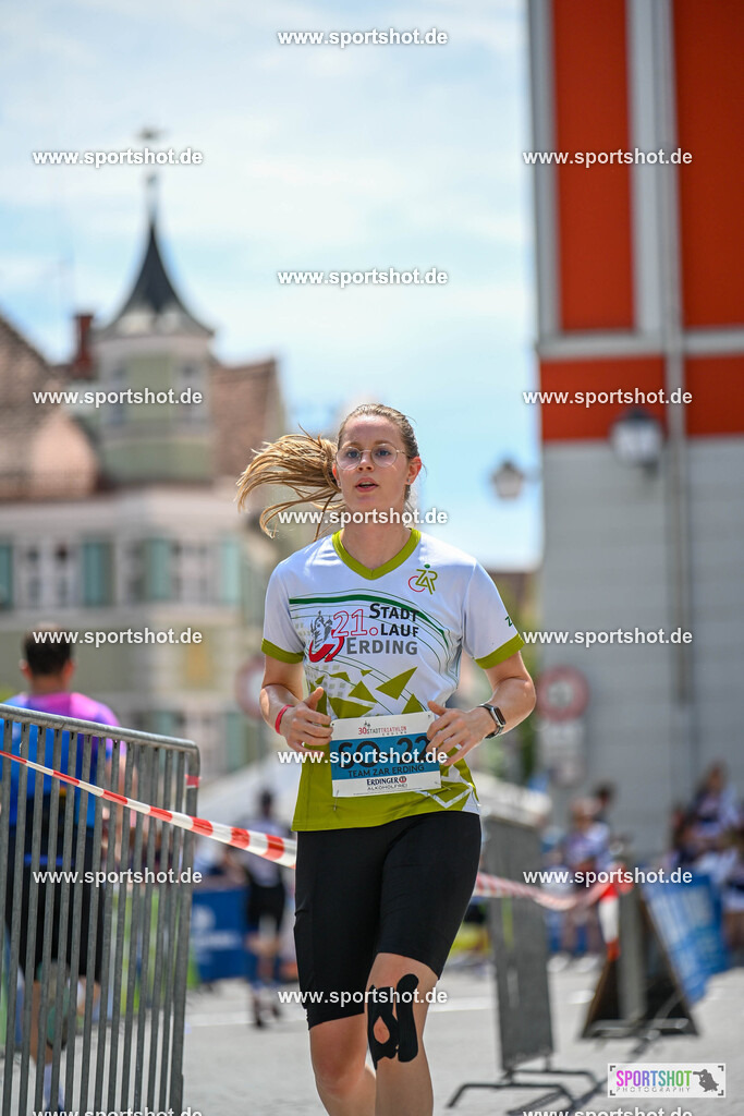 SZI_6953 | Stadttriathlon Erding 2025. #yourpictrs #sportshot_your_pictrs @Sportshotphotography #stadttriathlonerding Copyright: www.sportshot.de