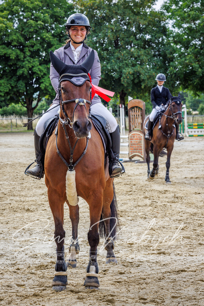 20260705-_3LI4018 | Tierfotografie Pferde, Hunde, Katzen, Haustiere.
Turnierfotografie Reitturniere, Reiten, Springreiten, Dressur in Hanau, dem Main-Kinzig-Kreis und dem Rhein-Main- Gebiet um Frankfurt