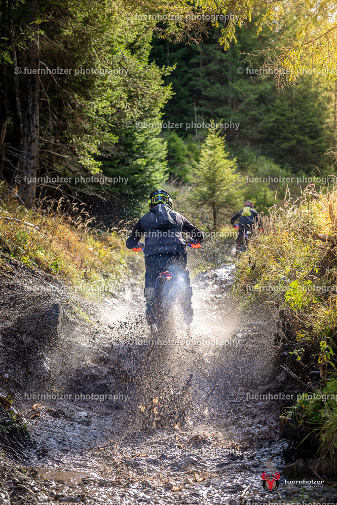 fuernholzer_251026-C1-228 | Fotografische Impressionen von der Red Stag Enduro Extreme by fuernholzer-photography.com. Endurosport in Österreich fotografisch festgehalten von fuernholzer. Auftragsfotografie für Private, Gewerbefotos und Industriefotografie. Eventfotografie, Sportfotografie und Motorsportfotografie. Anbieter von Fotoworkshops, Fototraining, fotografischen Vorträgen und Fotoseminaren.