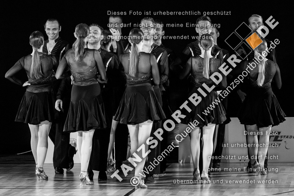 20250503-00771 | Hier finden Sie Tanz Bilder vom Latein und Standard Formationen tanzen. Sportbilder vom Tanzsport. Schöne Fotos und von Weltmeisterschaft, Europameisterschaft, Bundesliga, Regionalliga, Oberliga und Landesliga sowie von GOC Stuttgart, DanceComp, WM Bremen