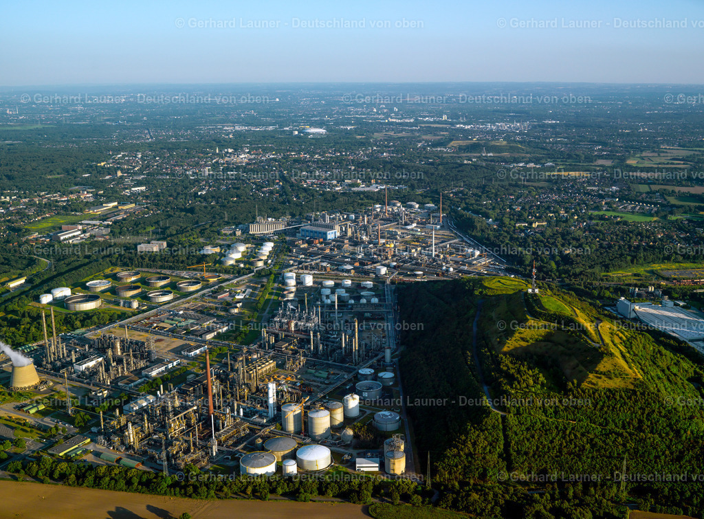 2996263 | BP Gelsenkirchen und Halde Oberscholven