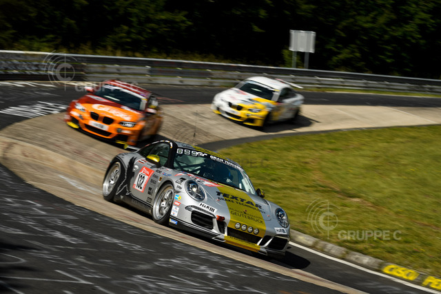 24hNbr19_0066153JM_ES | 24h Nürburgring 2019 - ADAC TOTAL 24-Rennen - Foto: Gruppe C Photography; #132 Porsche Carrera, Black Falcon Team Textar: Christoph Hoffmann, Carsten Palluth, Tobias Wahl, Robert Woodside - Realisiert mit Pictrs.com