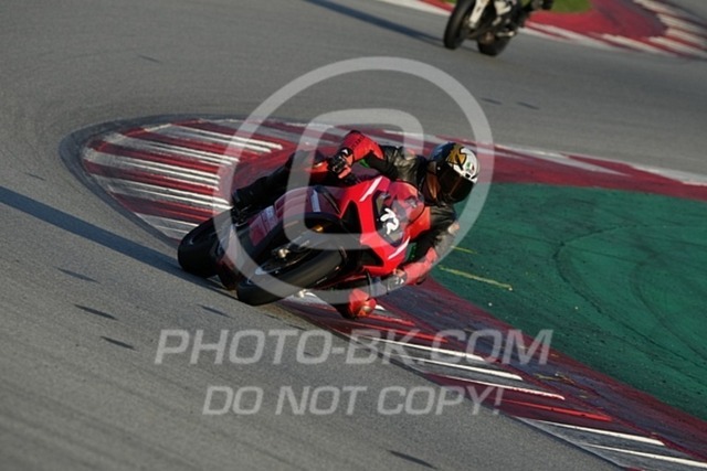 2024_10_23_PBK_12063 | Sportfotografie; SlowMotion; Video; Rennstrecke; Hafeneger; Speer; Racing; RSE; BMW; CBO; Trackday; Motorsportarena; Hockenheimring; Brno; Most; Barcelona; Valencia