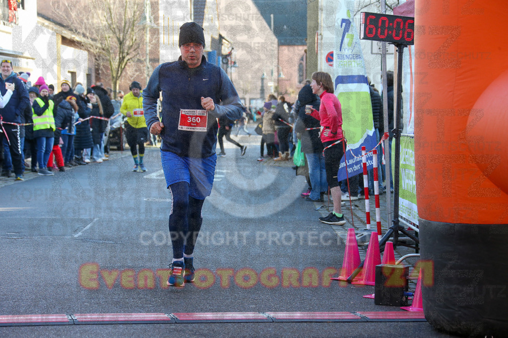 241201_1236_EX1_2856 | Sportfotografie im Rhein-Sieg Kreis, Köln, Bonn, NRW, Rheinland Pfalz, Hessen, etc. Unser Tätigkeitsfeld umfasst den Laufsport vom Volkslauf über den Marathon, Duathlon, Triathon bis zum Ultralauf wie Kölnpfad Ultra oder Schindertrail.