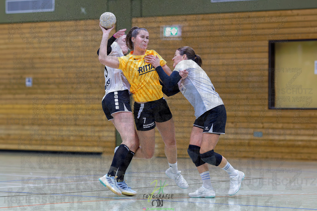 Frauen Oberliga Mitte (HHV); HSG Eibelshausen/Ewersbach - HSG Linden | Frauen Oberliga Mitte (HHV); HSG Eibelshausen/Ewersbach - HSG Linden am 15.11.2025 in Eibelshausen (Holderberghalle)Photo © 2025 - Jörg Heinrich - Realisiert mit Pictrs.com