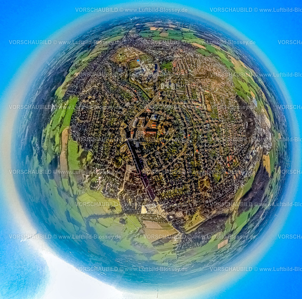 Selm230290020_Mitte-2 | Luftbild, Ortsansicht Selm Mitte, Erdkugel, Fisheye Aufnahme, Fischaugen Aufnahme, 360 Grad Aufnahme, Beifang, Selm, Münsterland, Nordrhein-Westfalen, Deutschland