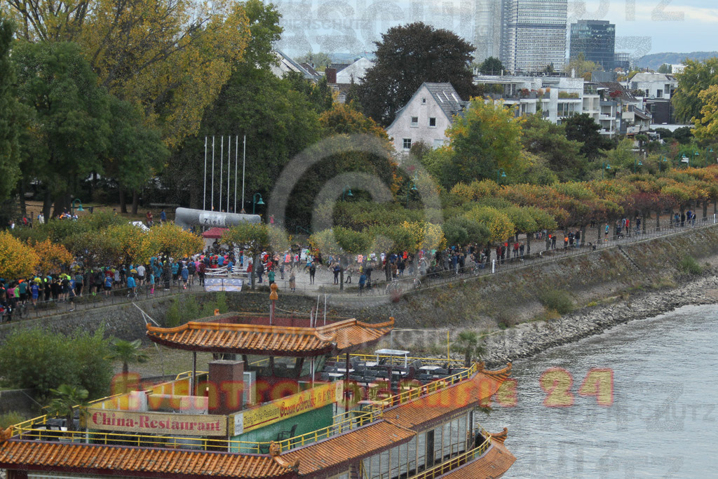 221016_0921_EV4_8322 | Sportfotografie im Rhein-Sieg Kreis, Köln, Bonn, NRW, Rheinland Pfalz, Hessen, etc. Unser Tätigkeitsfeld umfasst den Laufsport vom Volkslauf über den Marathon, Duathlon, Triathon bis zum Ultralauf wie Kölnpfad Ultra oder Schindertrail.