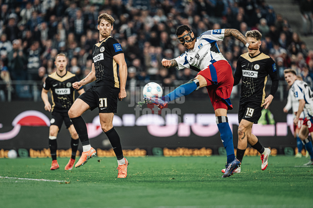 Fußball | Männer | Saison 2024/2025 | 2. Fußball-Bundesliga | 27. Spieltag | Hamburger SV vs. SV 07 Elversberg | 28.03.2025 | Torschuss von Davie Selke (#27, HSV)