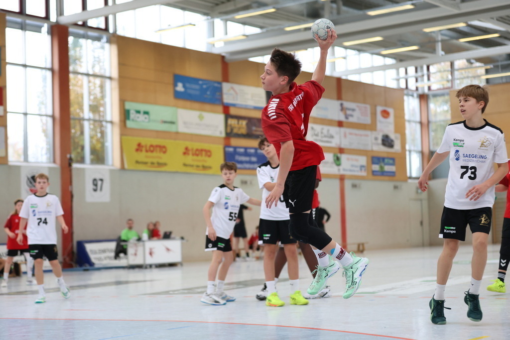 2H2A0062 | Tanja Sommer - TS Sportfotografie - Realisiert mit Pictrs.com