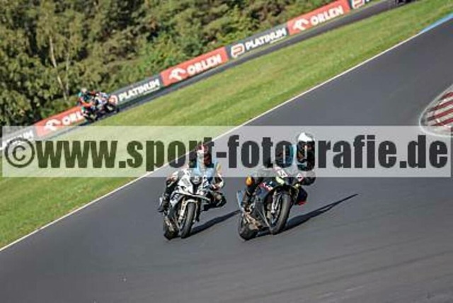 spof3897 | Professionelle Fotos von Sportveranstaltungen, aber auch Hochzeiten und anderen Events. - Realisiert mit Pictrs.com