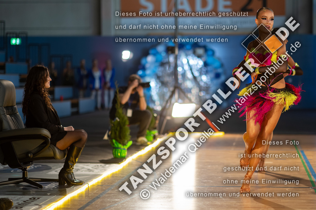 20260322-10844 | Hier finden Sie Tanz Bilder vom Latein und Standard Formationen tanzen. Sportbilder vom Tanzsport. Schöne Fotos und von Weltmeisterschaft, Europameisterschaft, Bundesliga, Regionalliga, Oberliga und Landesliga sowie von GOC Stuttgart, DanceComp, WM Bremen