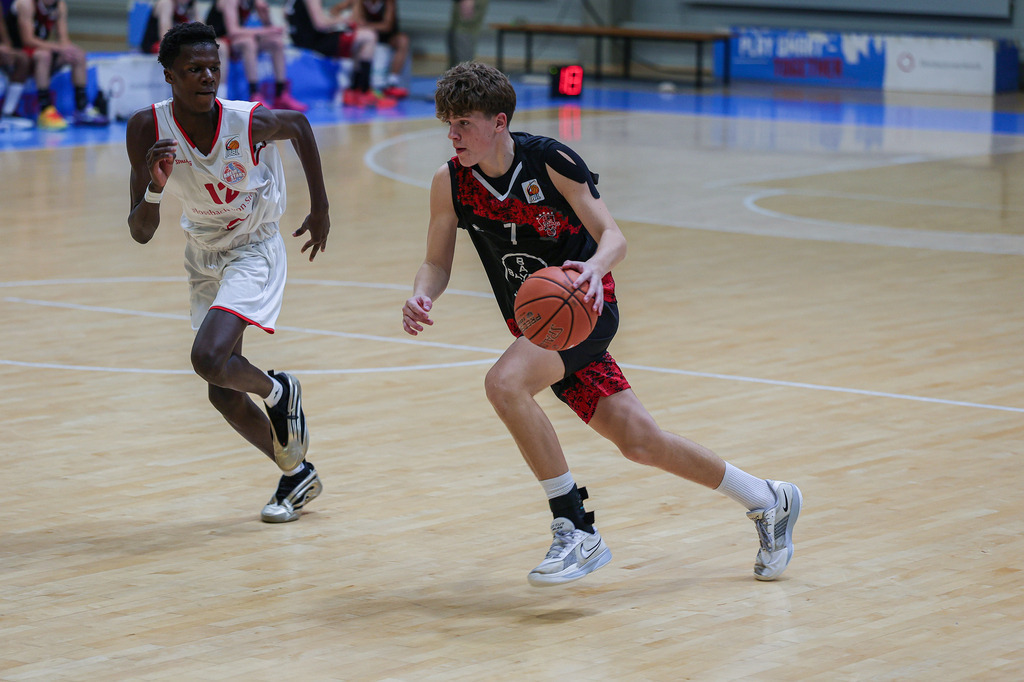 JBBL BAYER GIANTS @ BBV Rheinstars Köln-73 | Fotos von Basketballspielen aus dem Raum NRW fotografiert von Gero Mueller-Laschet und Daniel Schaefer - Realisiert mit Pictrs.com
