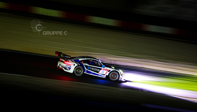 B70I8759 | Motorsport-Fotografie: DTM, 24h Nürburgring und GT-Action in hochauflösenden Bildern. Entdecke packende Rennmomente & Impressionen direkt aus der Boxengasse. - Realisiert mit Pictrs.com