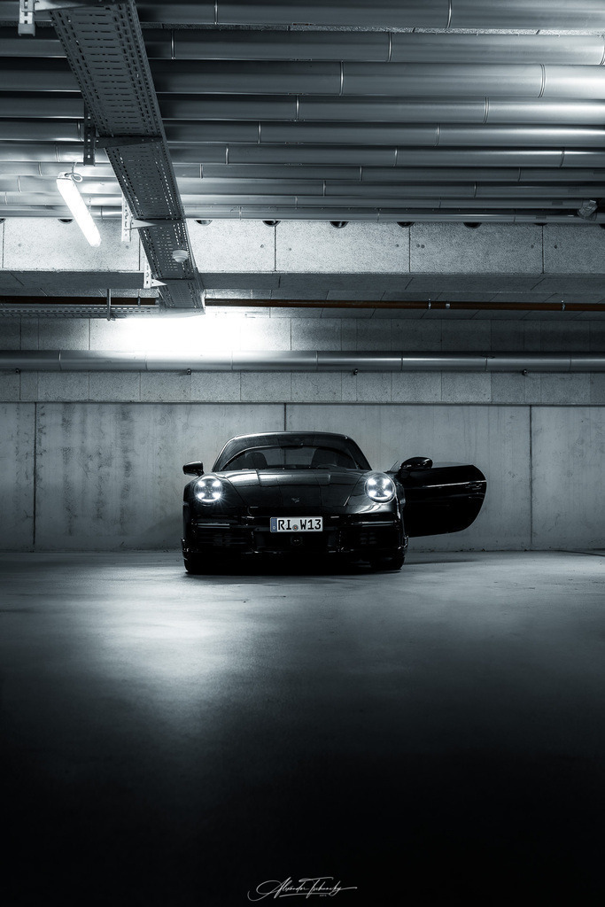 911 Turbo 992 | Entdecken Sie die faszinierende Welt von Alexander Tschuncky Arts: Kreative Fotografie, atemberaubende Automobilkunst und hochwertiger Bilderdruck. Lassen Sie sich inspirieren! - Realisiert mit Pictrs.com