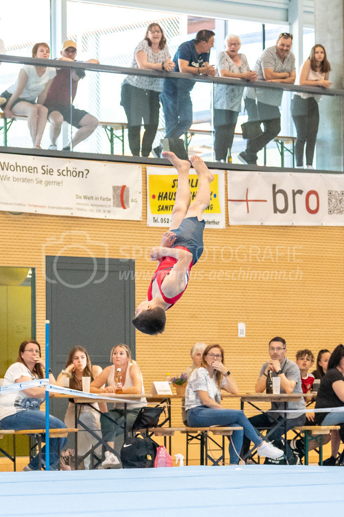 104. Zürcher Kunstturnertage Neftenbach - 14. May 2022 | 104. Zürcher Kunstturnertage Neftenbach
Turnhalle Ebni, Neftenbach
Programm 5 (P5)
Bild: Sportfotografie Markus Aeschimann | www.markus-aeschimann.ch - Realisiert mit Pictrs.com
