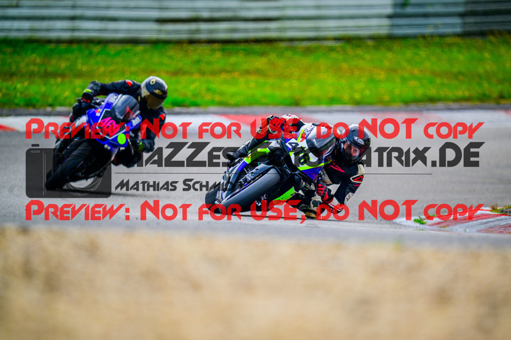 MaZZes_FotoMatrix_240910_6007705_9550 | WEISS