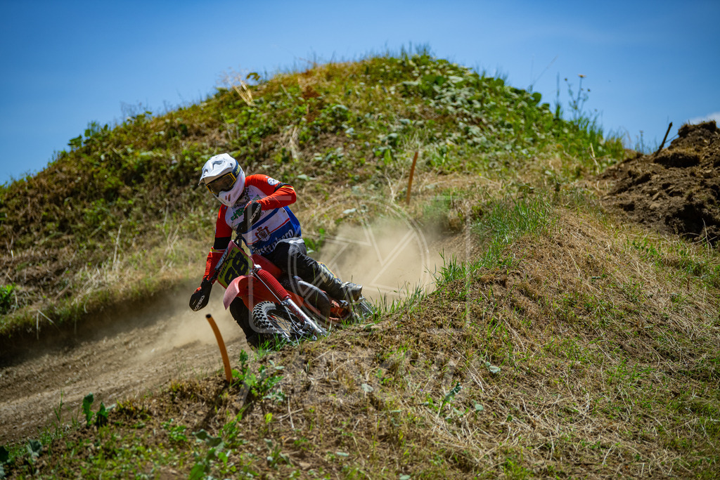 Twin (214) | Paeschuphoto Shop - Wer nicht sucht der auch nicht findet.Ob Motocrossbilder oder von einem besuchtem Spiel, Hauptsache Action. - Realisiert mit Pictrs.com