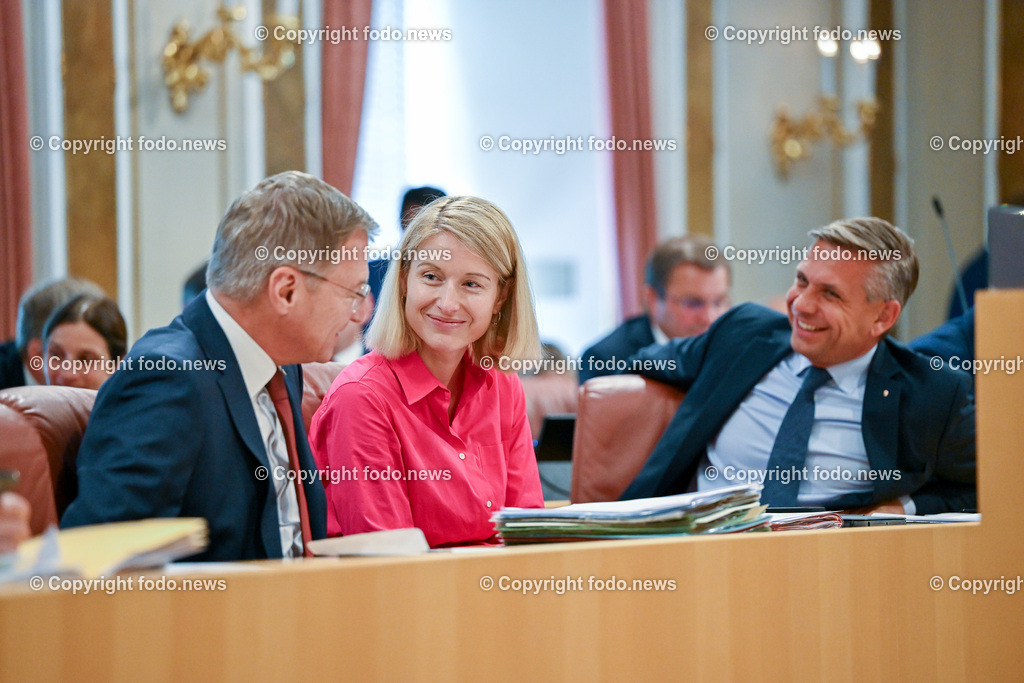 Landhaus Linz_ Promenade_ Landtagssitzung_ 15.06.2023-52 | 15.06.2023, Landhaus Linz AUT, Promenade, Landtagssitzung, im Bild LH Thomas Stelzer (VP), LH-StvIn Christine Haberlander (VP), LR Wolfgang Hattmannsdorfer (VP)