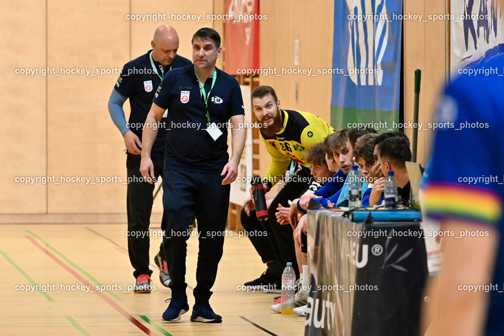 SC Ferlach vs. HSG Bärnbach/Köflach 30.3.2024 | Headcoach SC Ferlach BEGUS Robert, Spielerbank SC Ferlach, SC Ferlach vs. HSG Bärnbach/Köflach 30.3.2024, SC Ferlach vs. HSG Bärnbach/Köflach am 30.03.2024 in Ferlach (Ballspielhalle Ferlach), Austria, (Photo by Bernd Stefan)