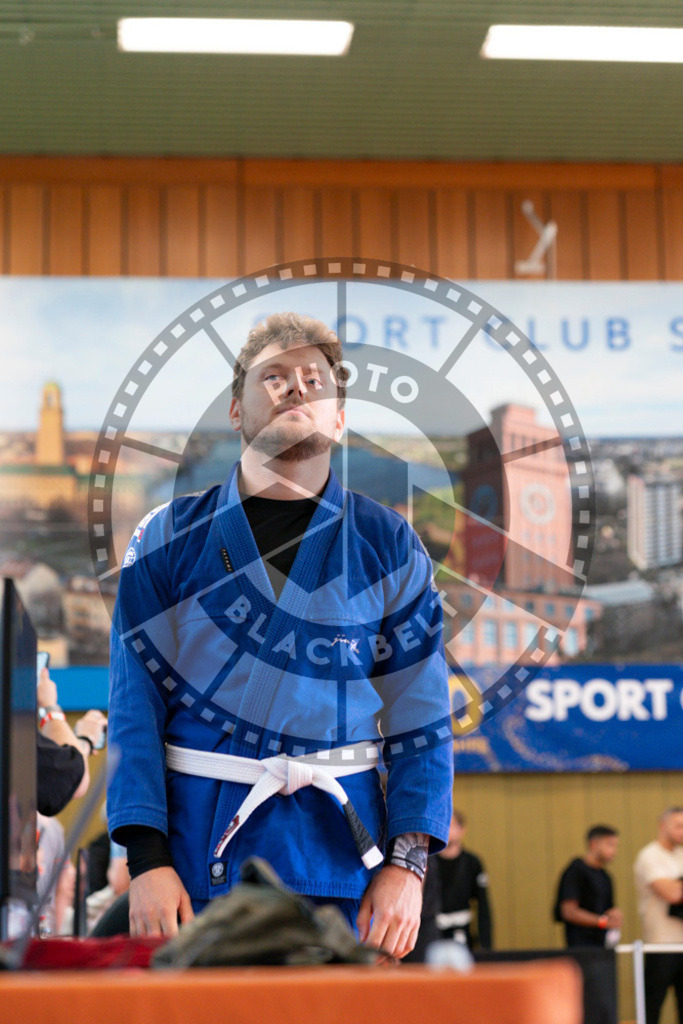 20240915PBB1869 | Athletes compete during the Grappling Industries’ grappling and Brazilian jiu-jitsu competition in Berlin, on September 15, 2024.