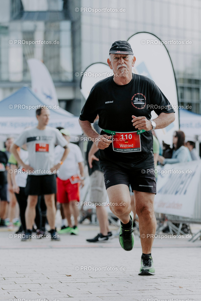 240825_Treppenlauf-137 | Professionelle Fotos Ihrer Laufsportveranstaltung.