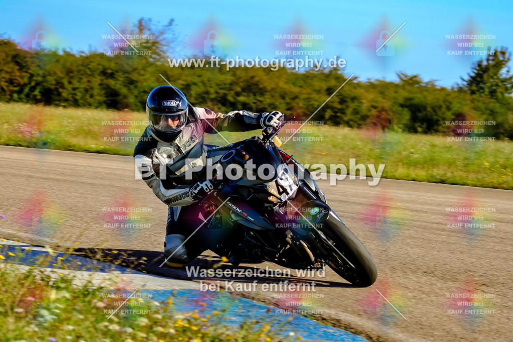 047-1644 | Hier findet Ihr Bilder von Touristenfahrten auf der Nürburgring Nordschleife oder von anderen Veranstaltungen die ich besucht habe. Viel Spass beim Durch Schauen 