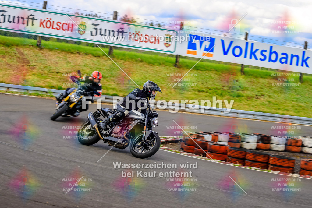 _OTO3673 | Hier findet Ihr Bilder von Touristenfahrten auf der Nürburgring Nordschleife oder von anderen Veranstaltungen die ich besucht habe. Viel Spass beim Durch Schauen 