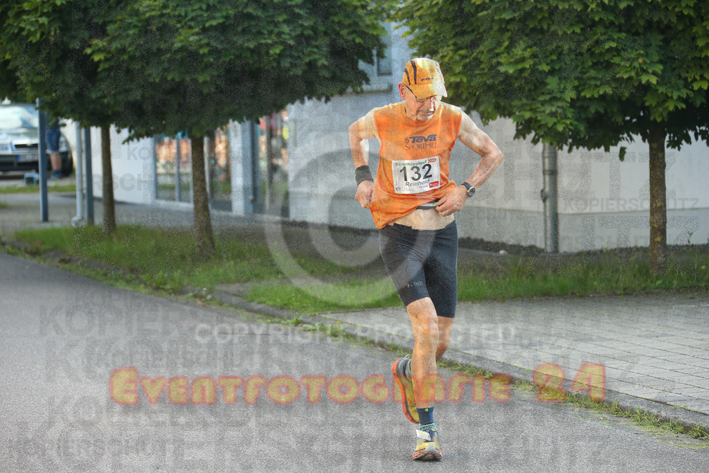 230804_1806_EX1_3670 | Sportfotografie im Rhein-Sieg Kreis, Köln, Bonn, NRW, Rheinland Pfalz, Hessen, etc. Unser Tätigkeitsfeld umfasst den Laufsport vom Volkslauf über den Marathon, Duathlon, Triathon bis zum Ultralauf wie Kölnpfad Ultra oder Schindertrail.