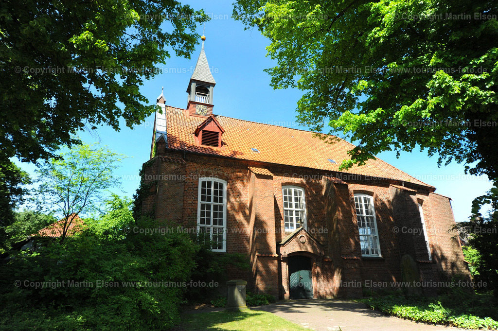 Himmelpforten_ELS_488823576a | Himmelpforten - Aufnahmedatum: 02.06.2010, Aufnahmehöhe:  m, Koordinaten:  - , Bildgröße: 4256 x  2832 Pixel - Copyright 2010 by Martin Elsen, Kontakt: Tel.: +49 157 74581206, E-Mail: info@schoenes-foto.deSchlagwörter: - Realisiert mit Pictrs.com