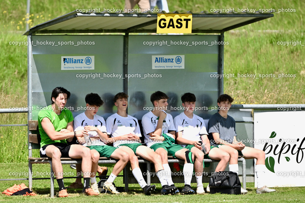 ATUS Velden vs. VST Völkermarkt | Spielerbank VST Völkermarkt, ATUS Velden vs. VST Völkermarkt, ATUS Velden vs. VST Völkermarkt am 30.05.2024 in St. Egyden (Sportpark St. Egyden), Austria, (Photo by Bernd Stefan)