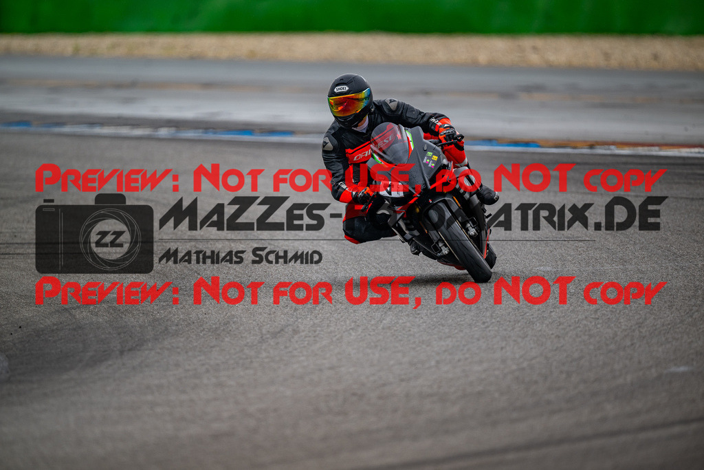 MaZZes_FotoMatrix_240702_6007705_2-247 | GELB