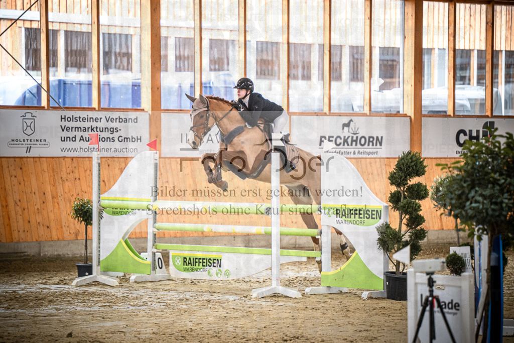 DOS_1955 | Entdecke hochwertige Reitturnierfotos von Foto Oger. Professionell, emotional und authentisch – jetzt Lieblingsmomente im Shop bestellen.Deutschlandweite Turnierfotografie. - Realisiert mit Pictrs.com