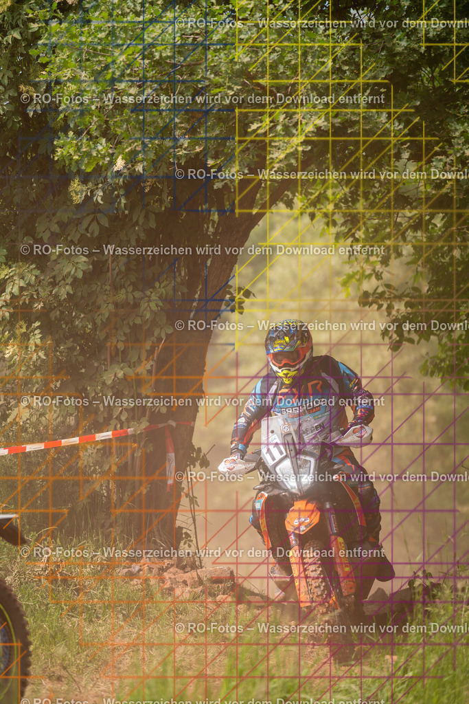 Wolfshausen 3 Lauf -278 | Sportfotografie von RO-Fotos: Motorsport, Motocross, Enduro, Laufveranstaltungen und Triathlon. Professionelle Fotos von Sportlern und Events. - Realisiert mit Pictrs.com