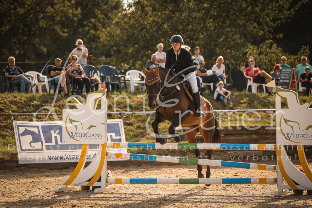 08.FrSpE00083 | Leoni Ertmer Photography - Realisiert mit Pictrs.com