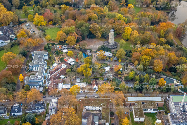 Bochum231102700 | Luftbild, Tierpark und Stadtpark mit historischem Bismarckturm mit herbstlichen Laubbäumen, Parkhotel Bochum by stays, Grumme, Bochum, Ruhrgebiet, Nordrhein-Westfalen, Deutschland