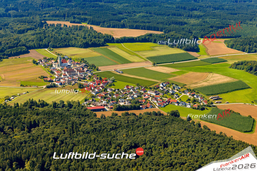 Schrägluftbild  Bettbrunn  Kösching - Das Luftbild wurde 2025 vom UL-Flugzeug heraus erstellt ( keine Drohne ) - Hochauflösende Luftaufnahme -Nicht vergleichbar mit Google Maps oder Satelittenbilder- Die Geschenkidee !Mit Lizenz und Bildrechte bestellbar