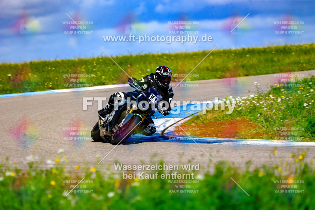 _OUR5349 | Hier findet Ihr Bilder von Touristenfahrten auf der Nürburgring Nordschleife oder von anderen Veranstaltungen die ich besucht habe. Viel Spass beim Durch Schauen 