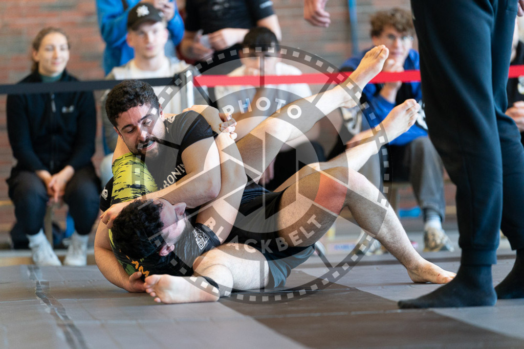 20250329PBB2930 | Fighters compete during the International Luta Livre (ILLCS) Germany IX Spring 2025 Competition spring on March 29, 2025 in Hannover, Germany.© Chiara Dazi