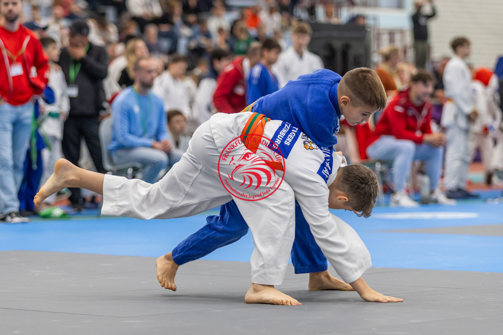 Internationaler Adler Cup 2024 | Foto vom Internationalen Adler Cup Judo Turnier im Sport- und Freizeitzentrum Kalbach im Oktober 2024 - Realisiert mit Pictrs.com