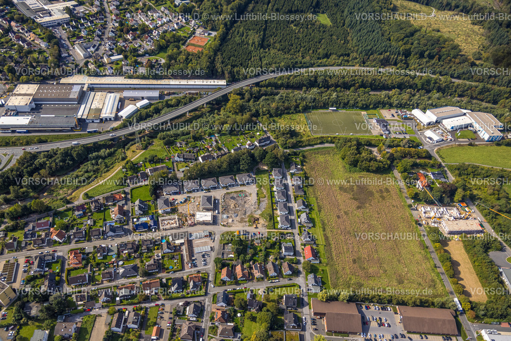 Menden230905529 | Luftbild, Wohngebiet Am Alten Sportplatz, Baustelle Neubaugebiet Otto-Weingarten-Straße, Lendringsen, Menden, Ruhrgebiet, Nordrhein-Westfalen, Deutschland