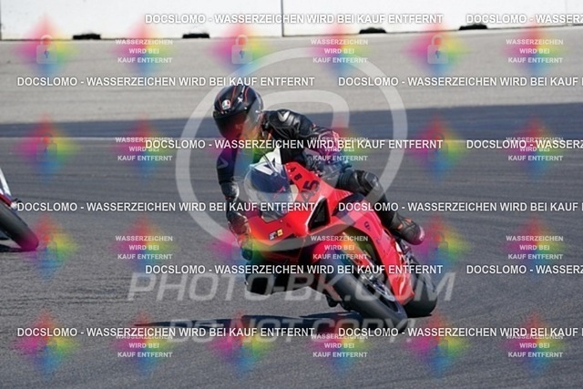2022_08_12_PBK_13962 | Sportfotografie; SlowMotion; Video; Rennstrecke; Hafeneger; RSE; Speer; Trackday; Motorsportarena; Hockenheimring; Brno; Most; Barcelona; Valencia, Benny; Kaetzmer;
