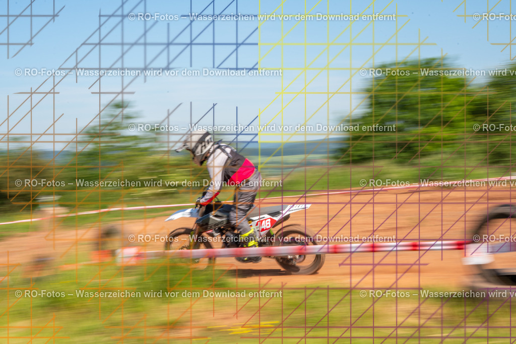 Wolfshausen 1 Lauf -560 | Sportfotografie von RO-Fotos: Motorsport, Motocross, Enduro, Laufveranstaltungen und Triathlon. Professionelle Fotos von Sportlern und Events. - Realisiert mit Pictrs.com