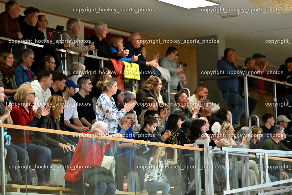 SC Ferlach vs. roomz JAGS Vöslau | Sc Ferlach Fans, Besucher Ballspielhalle Ferlach, SC Ferlach vs. roomz JAGS Vöslau, SC Ferlach vs. roomz JAGS Vöslau am 08.11.2025 in Ferlach (Ballspielhalle Ferlach), Austria, (Photo by Bernd Stefan)