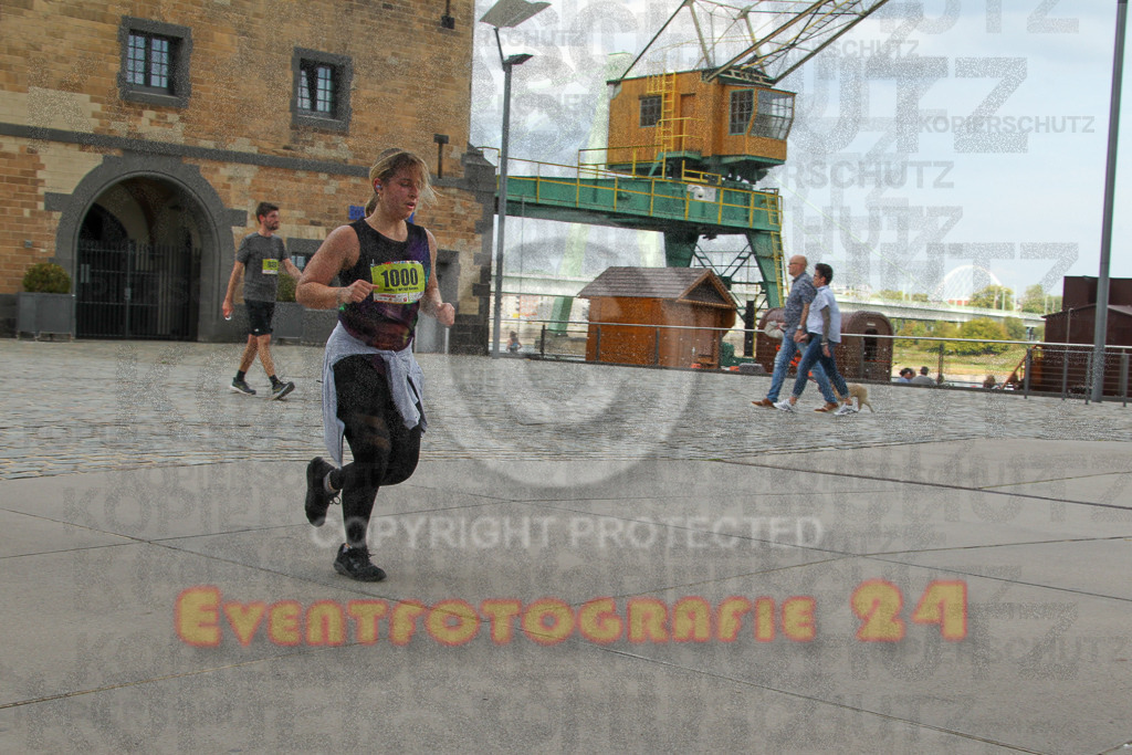 250920_1528_EV4_8881 | Sportfotografie im Rhein-Sieg Kreis, Köln, Bonn, NRW, Rheinland Pfalz, Hessen, etc. Unser Tätigkeitsfeld umfasst den Laufsport vom Volkslauf über den Marathon, Duathlon, Triathon bis zum Ultralauf wie Kölnpfad Ultra oder Schindertrail.