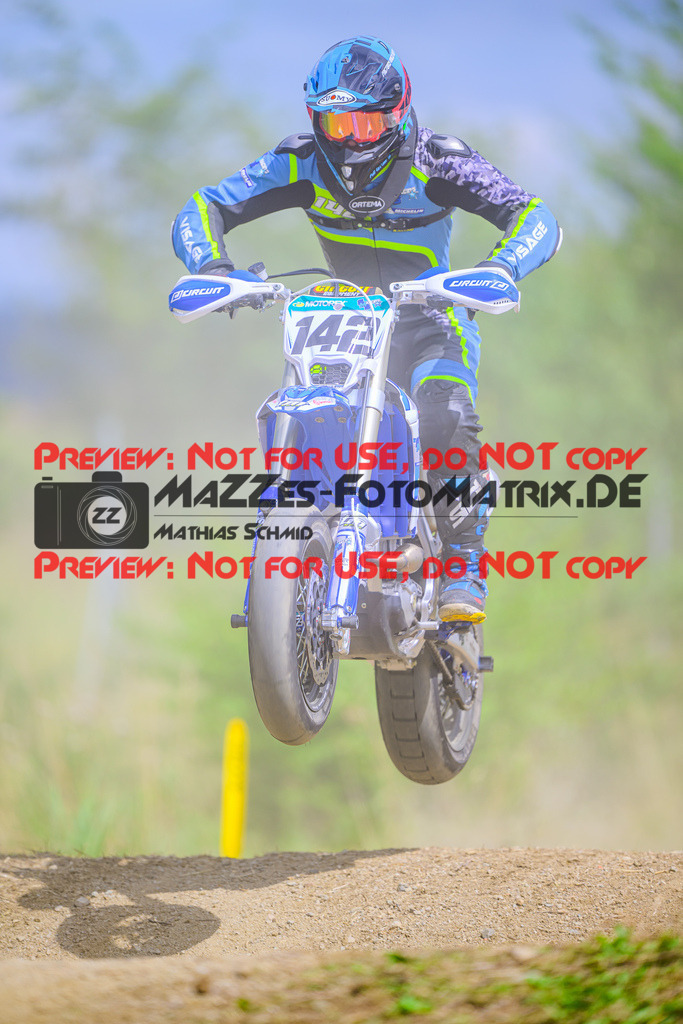 MaZZes_FotoMatrix_240713_6007705_0288 | S3