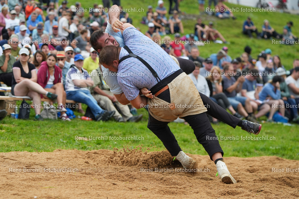 RB_04321-44 | René Burch leidenschaftlicher Fotograf aus Kerns in Obwalden.  Hier finden sie Sport, Landschaft und Natur Fotografie.
 - Realisiert mit Pictrs.com
